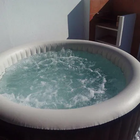 דירה Apartamento Calan Blanes, Ciutadella, Con Jacuzzi Y Barbacoa קאלה אן בלאנס