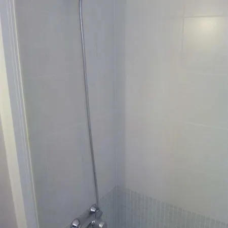 Apartamento Calan Blanes, Ciutadella, Con Jacuzzi Y Barbacoa דירה