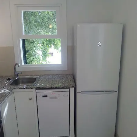 Apartamento Calan Blanes, Ciutadella, Con Jacuzzi Y Barbacoa * 卡拉恩·布拉内斯